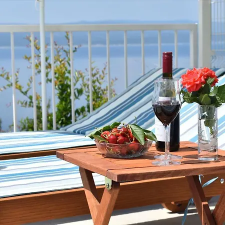 Vineyard Oaza Brela