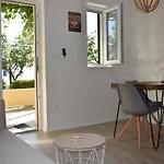 Vineyard Oaza Гостевой дом
